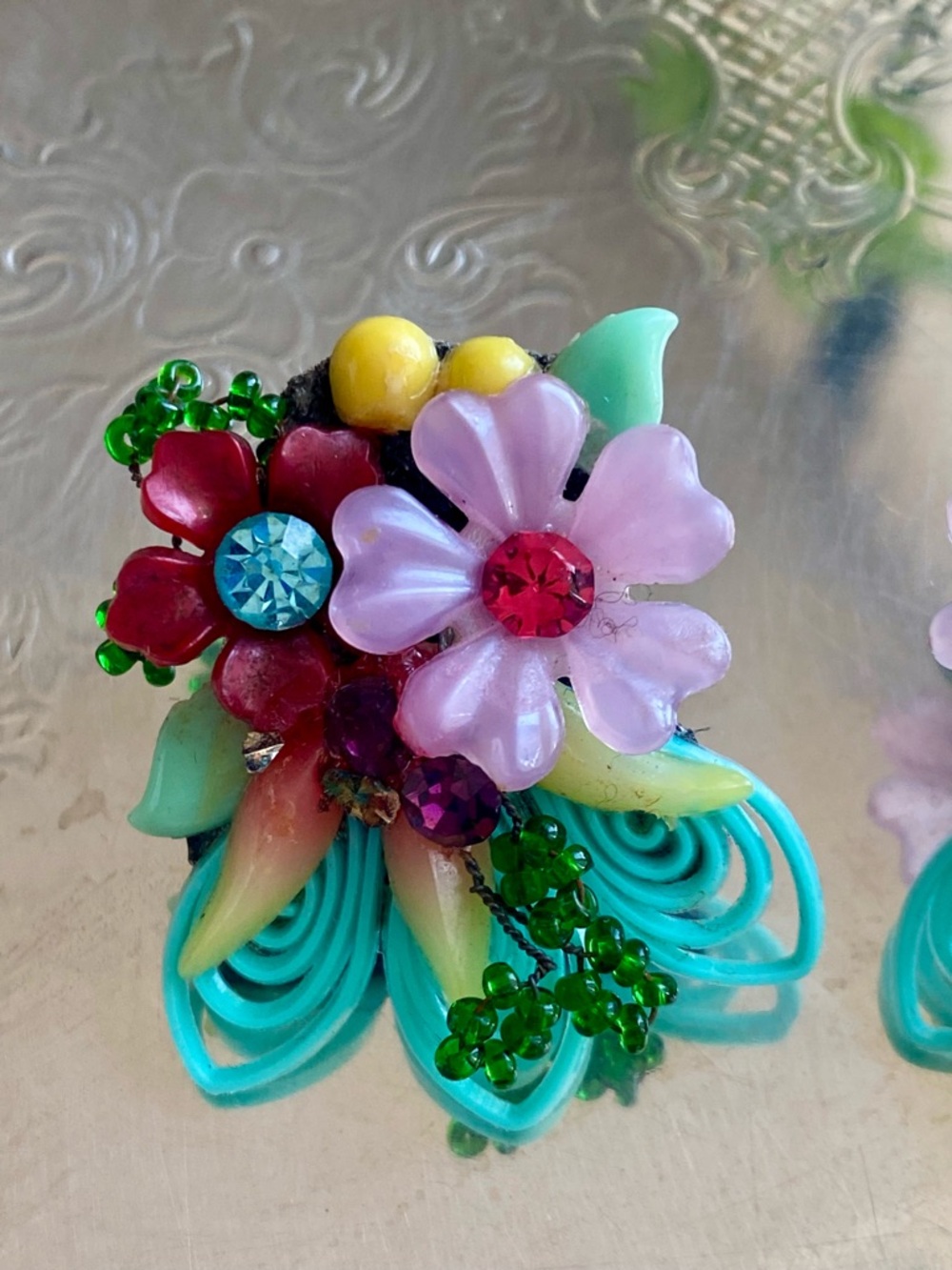 Vintage Mid Century from Hawaii Flower Bouquet Post Earrings w/ Rhinestones) - Picture 2 of 6